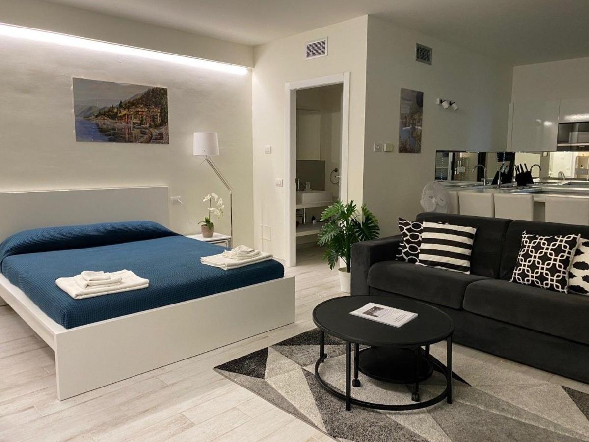 Terrazza Sul Lago - Acquaseria, San Siro By Lovecomo Extérieur photo